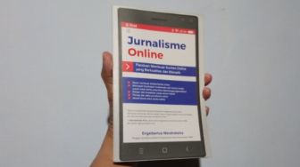 Ulasan Buku Jurnalisme Online, Menyorot Kecakapan Para Jurnalis di Negeri ini