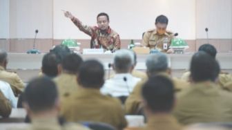 Andi Sudirman Ingin Jalan Rusak Bisa Diperbaiki Tahun Ini, Setiap Tahun Kerusakan 1 Km