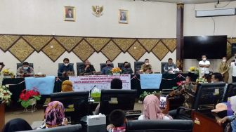 Aturan Wajib Vaksinasi Siswa SD Bikin Gaduh, DPRD Kota Padang Bakal Panggil Dua Kepala Dinas