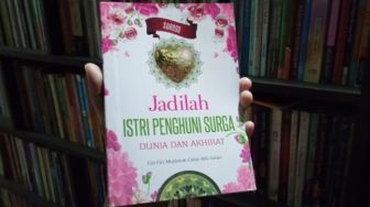 Ulasan Buku Jadilah Istri Penghuni Surga Dunia dan Akhirat, Upaya Wujudkan Rumah Tangga Harmonis