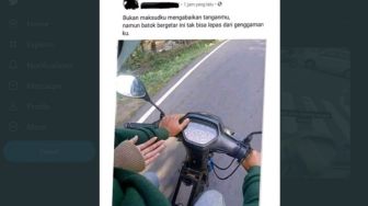 Pengguna Motor Supra Wajib Tahu, Ini Solusi Kocak agar Bisa Pegang Tangan Ayang Lagi