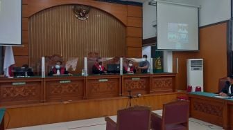 Vonis Lepas Polisi Pembunuh Laskar FPI, LBH: Majelis Hakim PN Jaksel Harus Dievaluasi