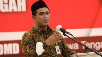 Adu Gaji Wagub Jateng vs DPD: Nominalnya Bikin Taj Yasin Mundur Demi Nyaleg?