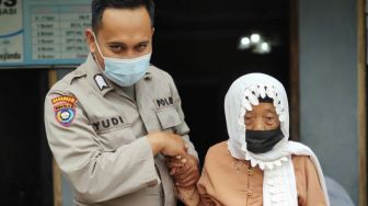 Para Lansia di Karangdinoyo Antusias Ikut Vaksinasi Booster
