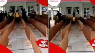 Viral Masjid Disekat Pakai Papan Demi Cegah Covid-19, Publik Geleng-geleng Kepala: Kayak Jalan Tamiya