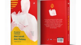 Meninjau Realita Melalui Karya Sastra