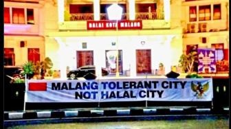 Wali Kota Malang Sutiaji Belum Mau Komentari Viral Spanduk Malang Tolerant City Not Halal City