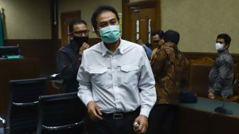 Ogah Banding Setelah Divonis Ringan oleh Hakim, Azis Syamsuddin Minta Segera Dieksekusi ke Penjara