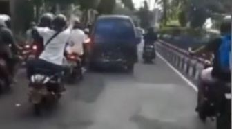 Video Viral Mobil Diteriaki Maling di Jalan Sudirman Denpasar, Akun Ini Klarifikasi Kejadian Sebenarnya
