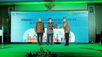 Dukung Ekosistem Digital JKN-KIS, RS PKU Muhammadiyah Surakarta Dianugerahi Penghargaan