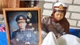 Dear Pak Kapolri, Anak Penderita Tumor Kaki Ini Ingin Bertemu dan Dibantu