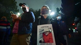 Buntut 5 Jurnalis Tewas Dibunuh, Wartawan Meksiko Turun Ke Jalan Bawa Peti Mati Kosong