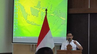 Mendes PDTT Minta Unesa Dan UNY Jadi Penggerak RPL Desa