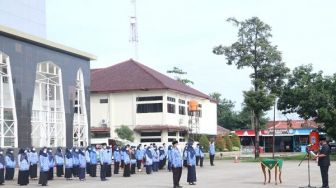 Wali Kota Cirebon Lantik 105 PPPK Tenaga Pendidik Honorer Tahap I 