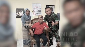 Sahabatan Lama, 7 Momen Tukul Arwana Dijenguk Jenderal TNI Bikin Haru