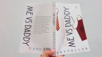 Ulasan Novel Me Vs Daddy: Upaya Memperjuangkan Cita-cita