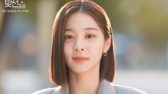 6 Pesona Seol In Ah di Drama A Business Proposal, Bikin Meleleh!