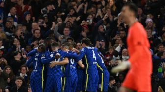 Resmi Dijual Roman Abramovich, Fans Berat Manchester United Minat Beli Chelsea