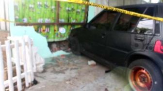 Pria Mojokerto Ini Tabrak Calon Suami Mantan Istri Pakai Mobil, Lalu Pecahi Kaca Toko Korbannya