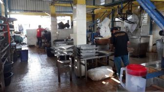 Pasar Lesu, Pengusaha Tahu di Kediri Putuskan Libur Produksi Gegara Melejitnya Harga Kedelai