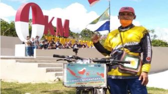 Wow! Pria Asal Temanggung Keliling Indonesia dengan Sepeda, Berhasil ke TItik Nol Kilometer di Merauke