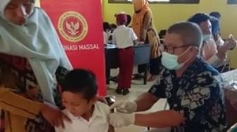 Lakukan Vaksinasi Massal, Binda NTB Gelontorkan 3.100 Dosis untuk 8 Wilayah