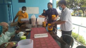 Penghuni Panti Jompo dan Panti Asuhan di Kota Palu Hanya Makan Nasi Putih dan Garam