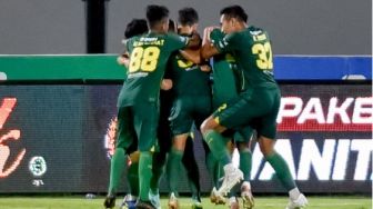 Persebaya Patahkan Rekor Unbeatan Arema FC