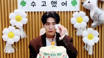 Sambil Menangis, Wonpil DAY6 Umumkan Akan Mendaftar Wajib Militer di Bulan Maret 2022