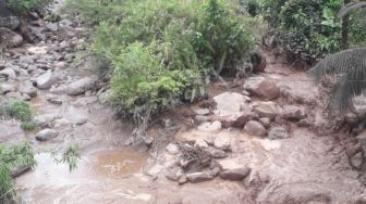 Waspada Banjir Bandang dan Longsor, Warga di Pinggiran Sungai Pasaman Barat Diminta Mengungsi