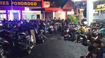 Terjaring Razia Balap Liar dan Knalpot Brong, 136 Pengendara Motor di Ponorogo Terima Surat Tilang