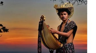 7 Daftar Alat Musik Tradisional Melodis, Salah Satunya Sasando