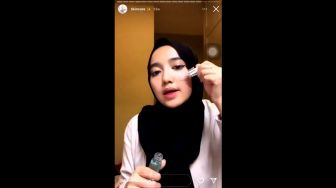 Viral! Cara Wirda Mansur Pakai Serum Jadi Bulan-bulanan Warganet, Dokter Kecantikan Angkat Suara