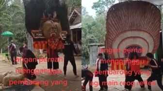 Pria Jahili Penari Reog saat Atraksi, Lihat Endingnya Jangan Kaget!