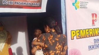 Puluhan Pengungsi Gempa Pasaman Barat Ternyata Ibu Hamil