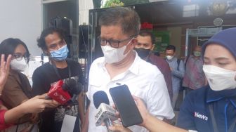 Di Sidang Munarman, Rocky Gerung Sindir Jokowi Intip Grup WA Ibu-ibu TNI: Tidak Sopan