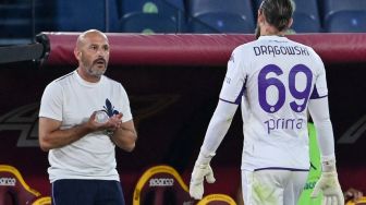 Teken Kontrak Baru, Vincenzo Italiano Latih Fiorentina Hingga 2024