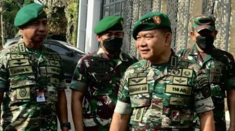 TNI AD Punya Seragam Baru, Begini Penampakannya Saat Digunakan Jenderal TNI Dudung Abdurachman