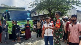 Jalur Maut Cianjur-Sukabumi Tewaskan Pengendara Motor, Korban Terlindas Truk