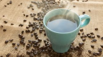 Patut Dicoba, 4 Cara Mengatasi Efek Kopi agar Bisa Tidur di Malam Hari
