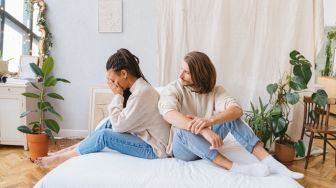 Gegara Masa Lalu Suami 'Nakal', Istri Jijik Tiap Disentuh Meski Sudah Tobat dan Minta Maaf