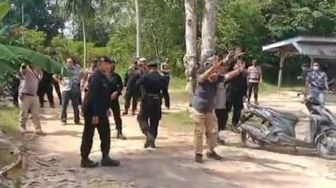Bentrok Warga dengan Satpam PT. Huma Indah Mekar di Tulangbawang Barat, Polisi Janjikan Hal Ini