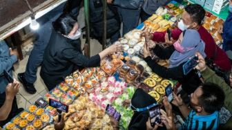 Muncul Panic Buying, Puan Maharani Datangi Pabrik Minyak Goreng di Jawa Timur