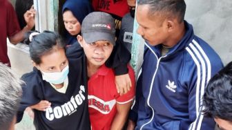 Ibu Hamil dan Anak-anak Jadi Korban Ambruknya Pelantar Pasar Baru II Tanjungpinang