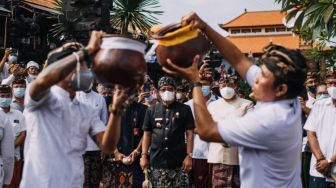 Tradisi Bali Siat Yeh Dan Kebo Dongol di Badung Terima Sertifikat Warisan Budaya Tak Benda