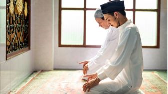 Bacaan Niat Salat Witir dan Tata Cara Mengerjakannya untuk Satu Rakaat, Dua atau Tiga