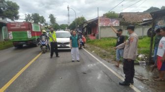 Yunita Warga Pandeglang Tewas di Jalan Serang-Pandeglang, Ditabrak Truk Saat Mendahului