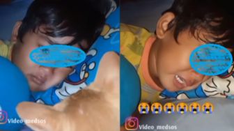 Anak Lelaki Nangis Usai Pulang Bermain, Alasannya Bikin Nyesek: Adik Kuat