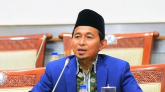 DPR Ingatkan Pemerintah Tak Persulit Keberangkatan Jemaah Haji dan Umrah