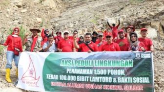 IKA Unhas Wilayah Provinsi Sulawesi Barat Tanam 1500 Pohon